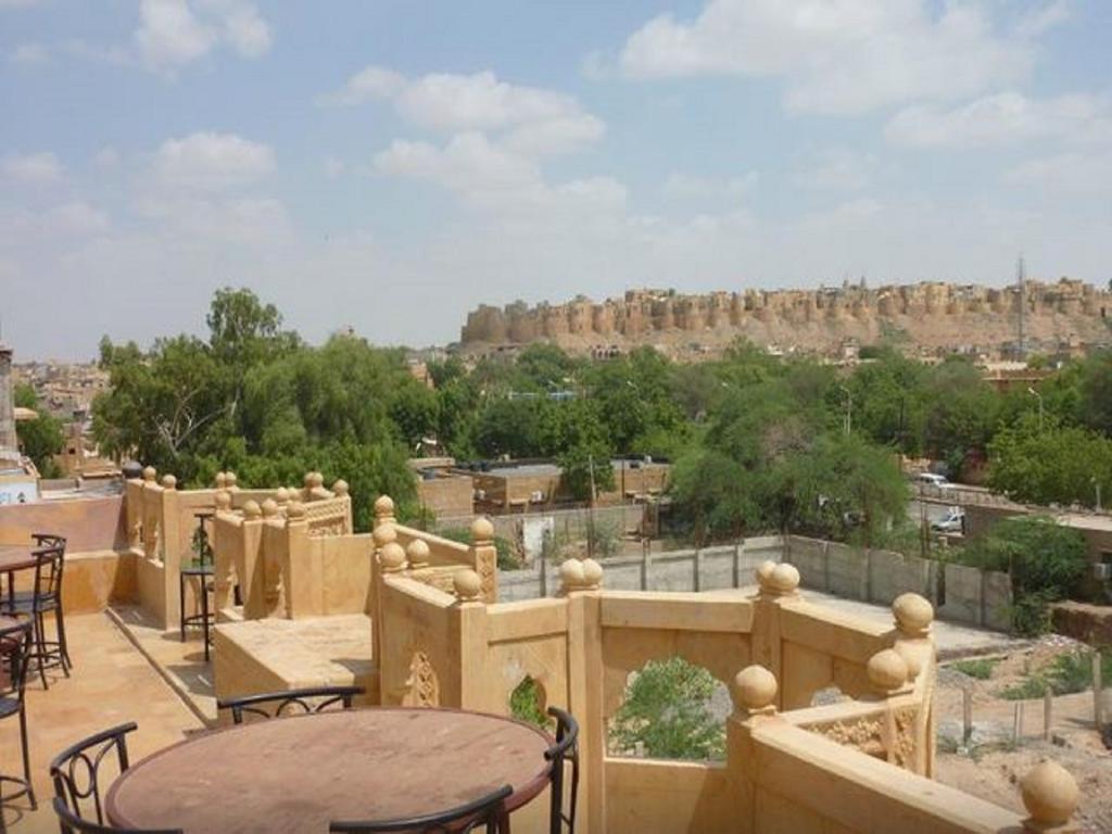 Hotel The Golden House Jaisalmer Extérieur photo